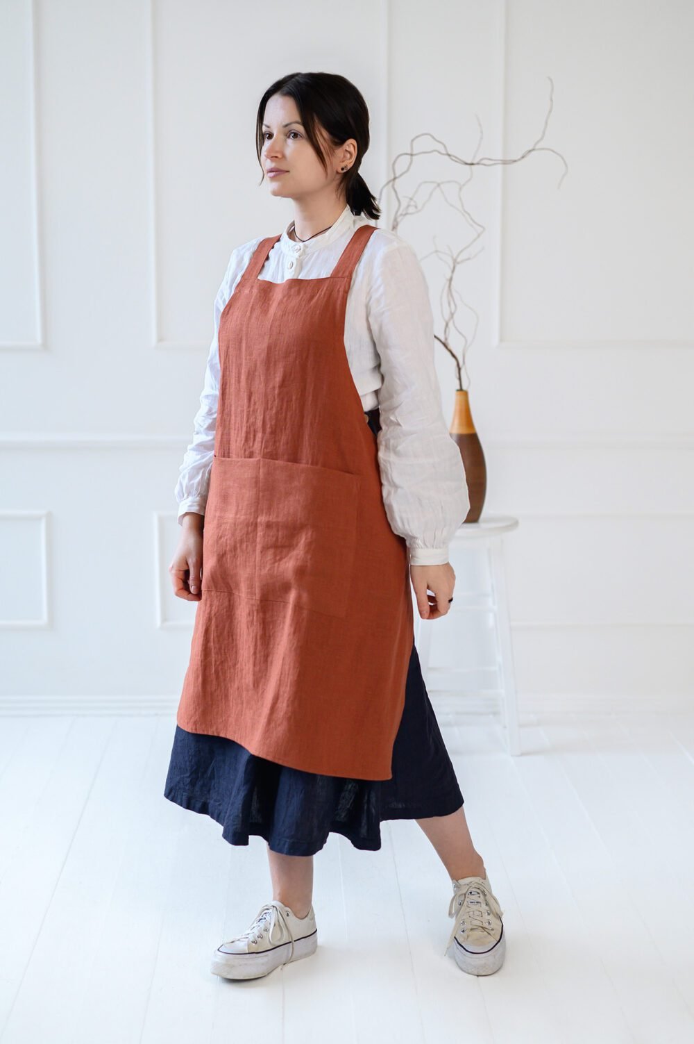 Linen Cross-Back Apron