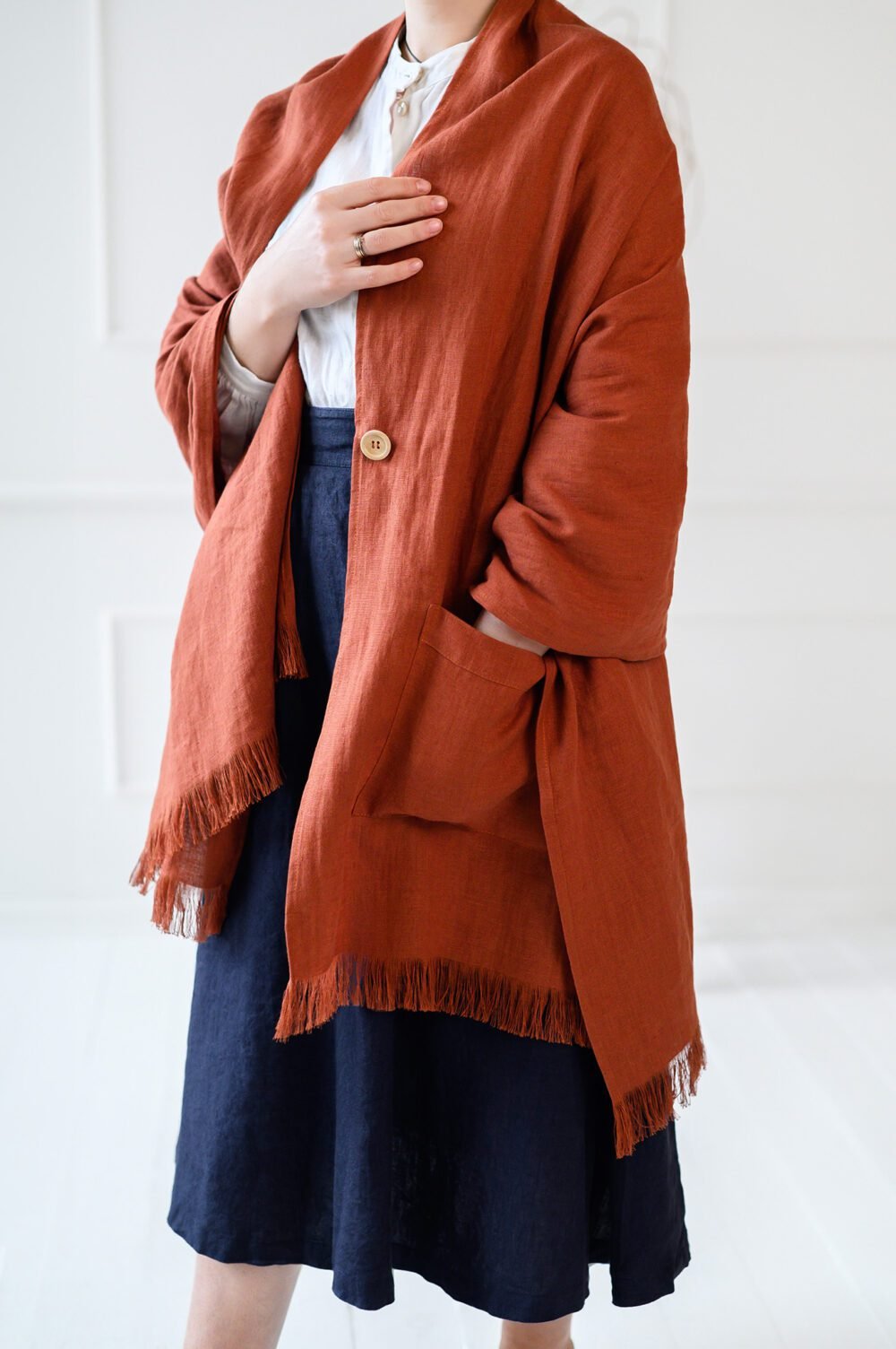 linen shawl with pockets