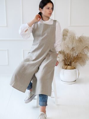 Split leg linen pottery apron