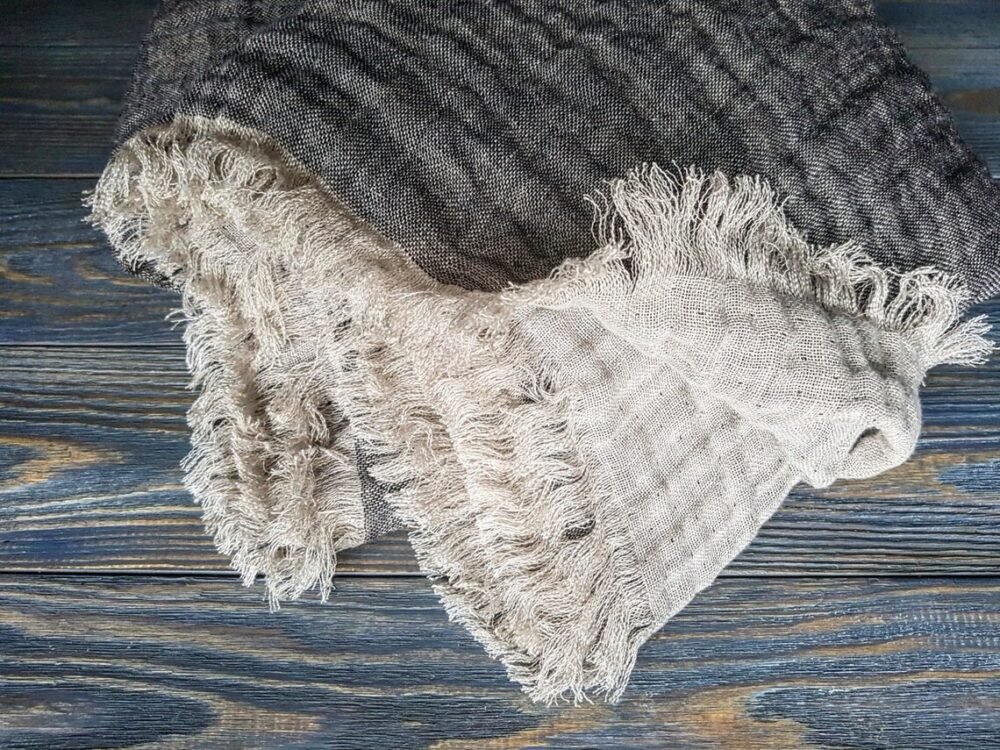 Linen blanket "Black beige"