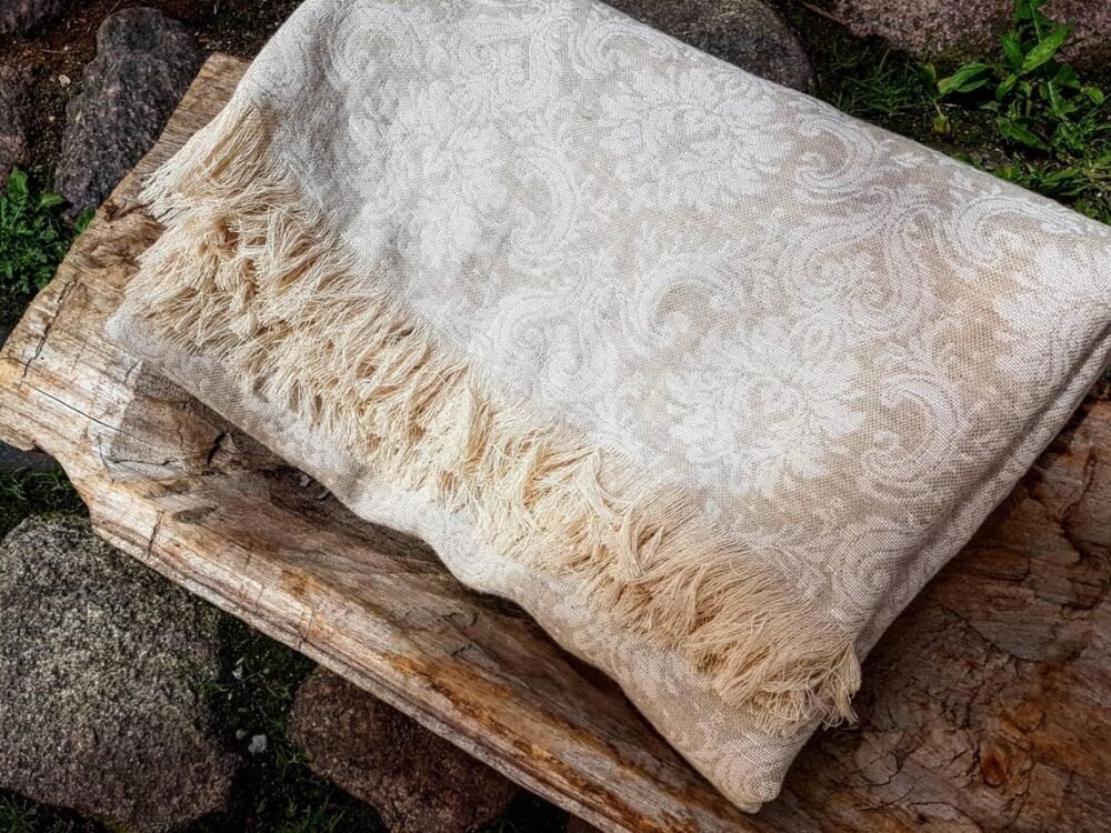 Linen blanket "Damask"