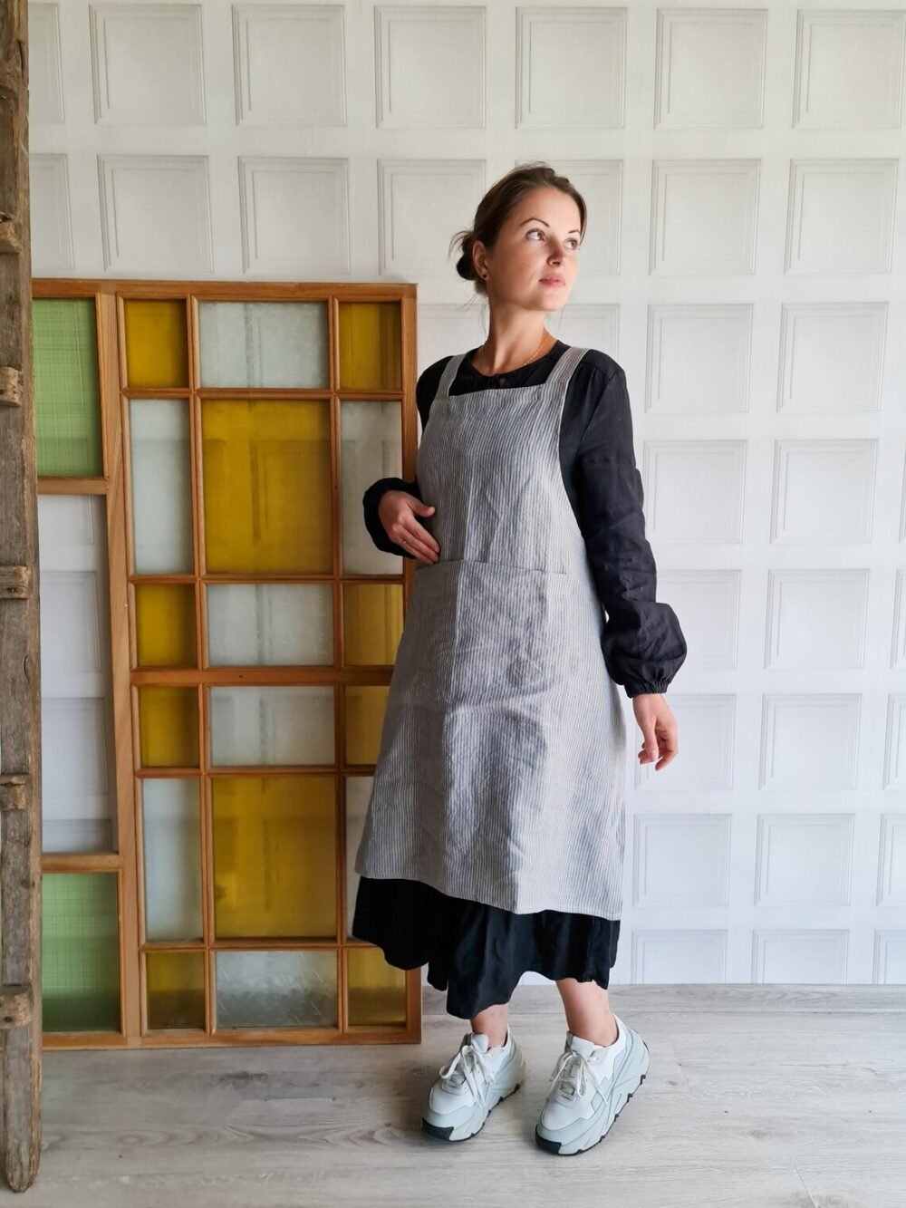 Linen Cross-back apron