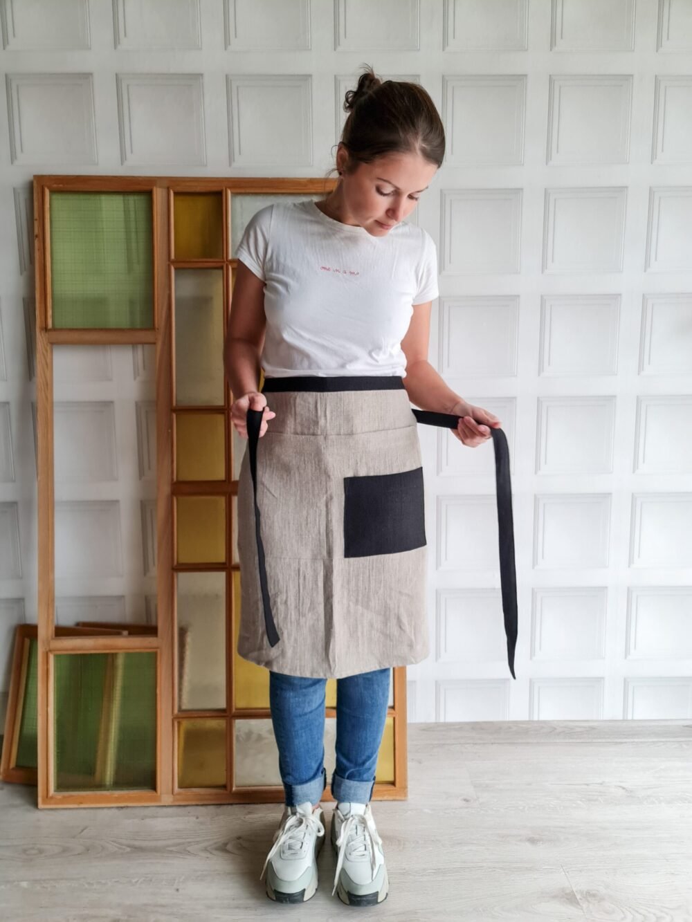 Rough linen bistro apron