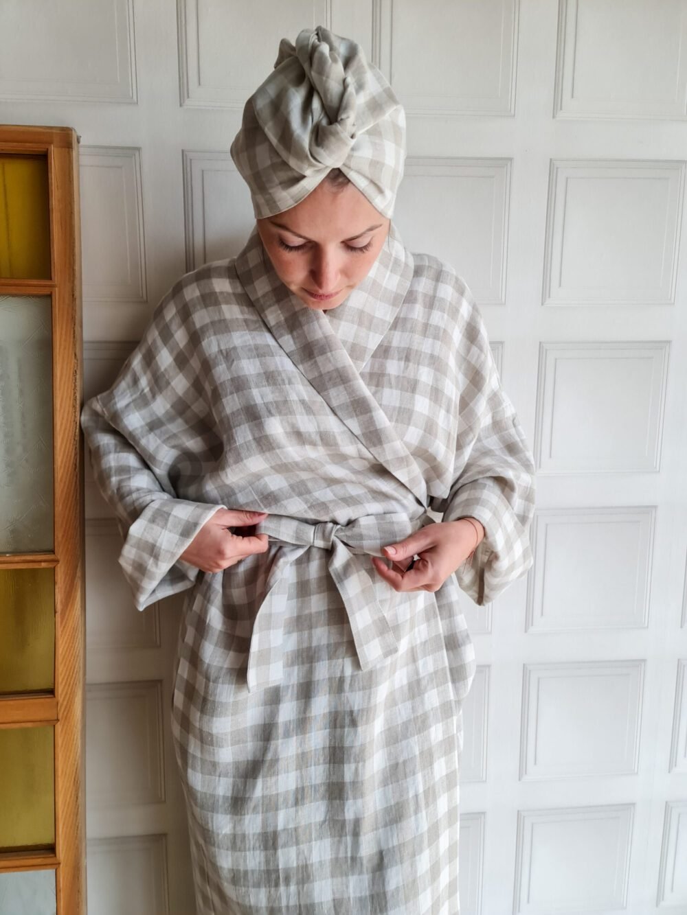 Linen robe with shawl collar