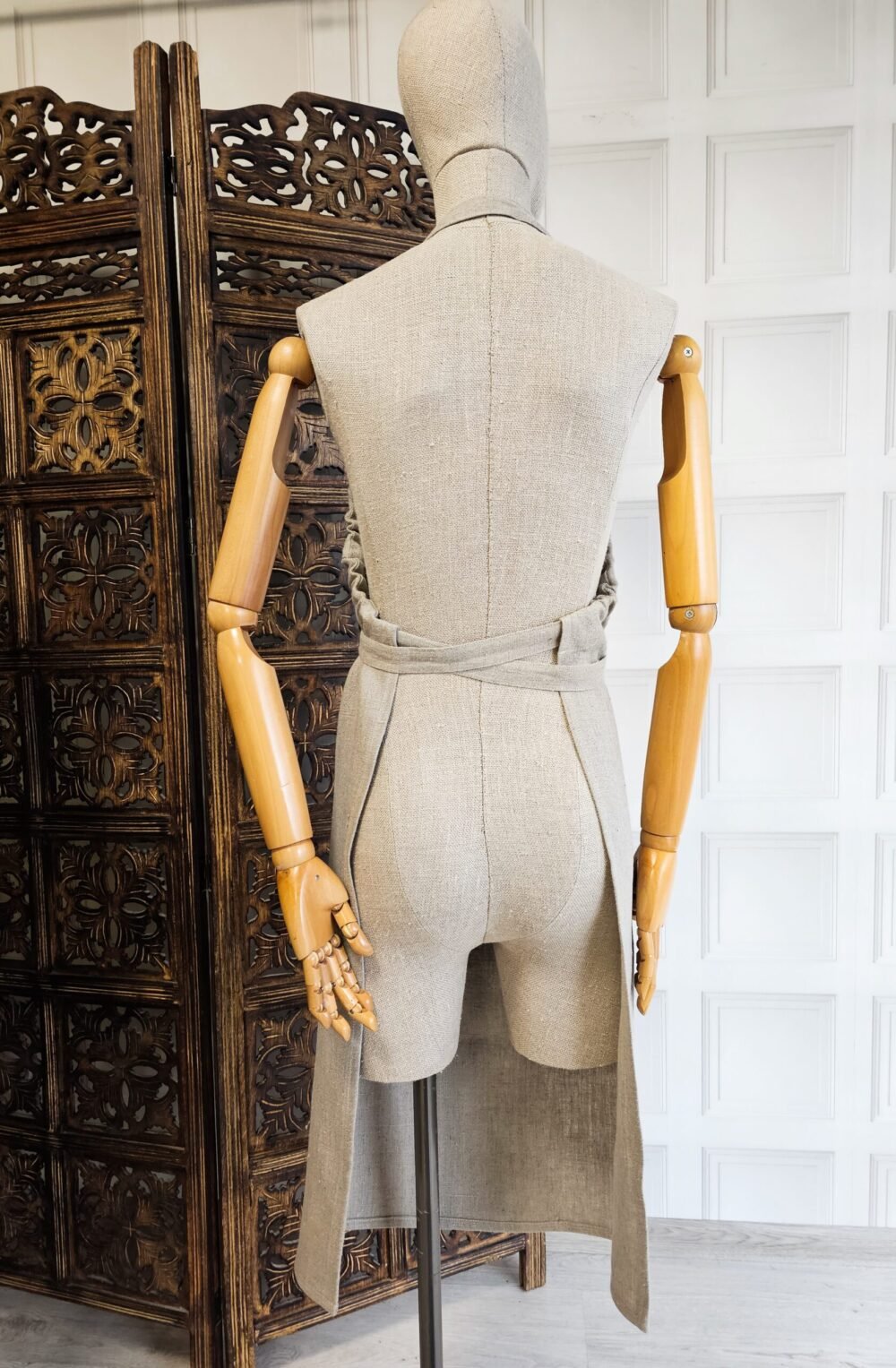 Linen drawstring apron