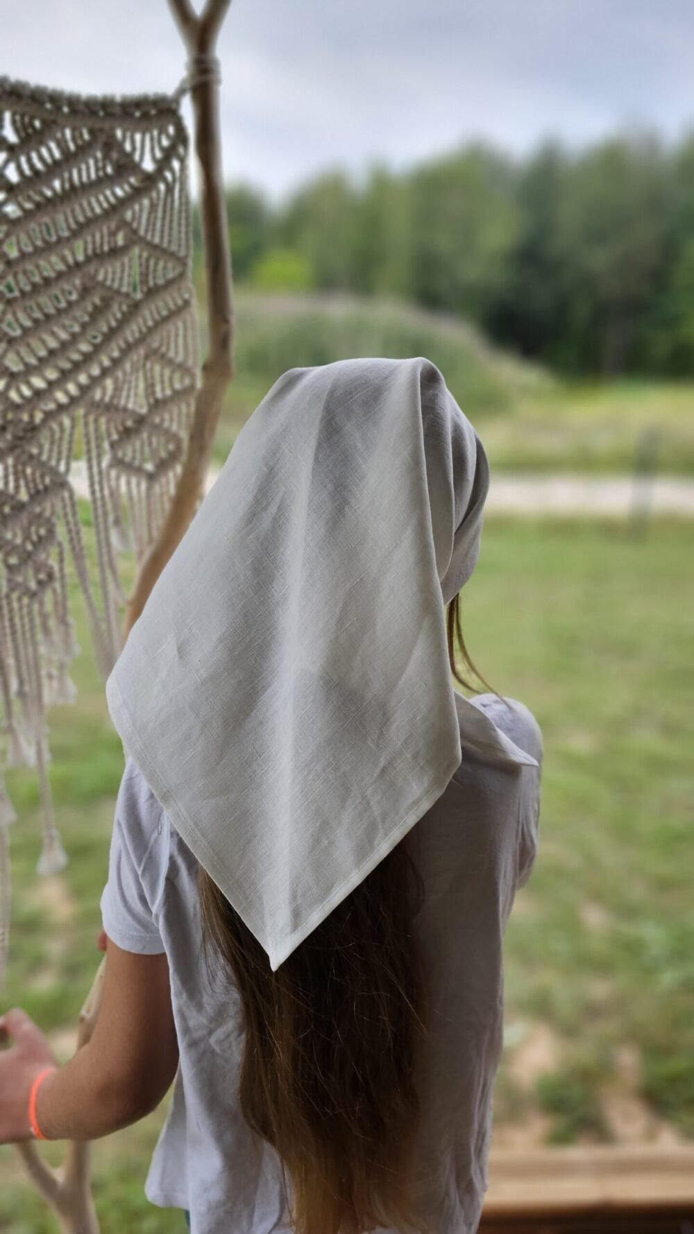 linen triangle scarf