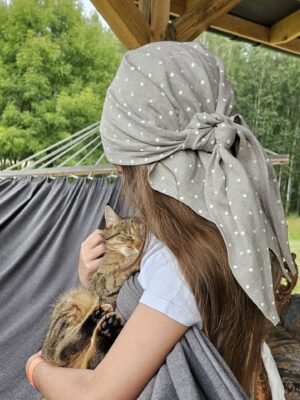 linen triangle scarf