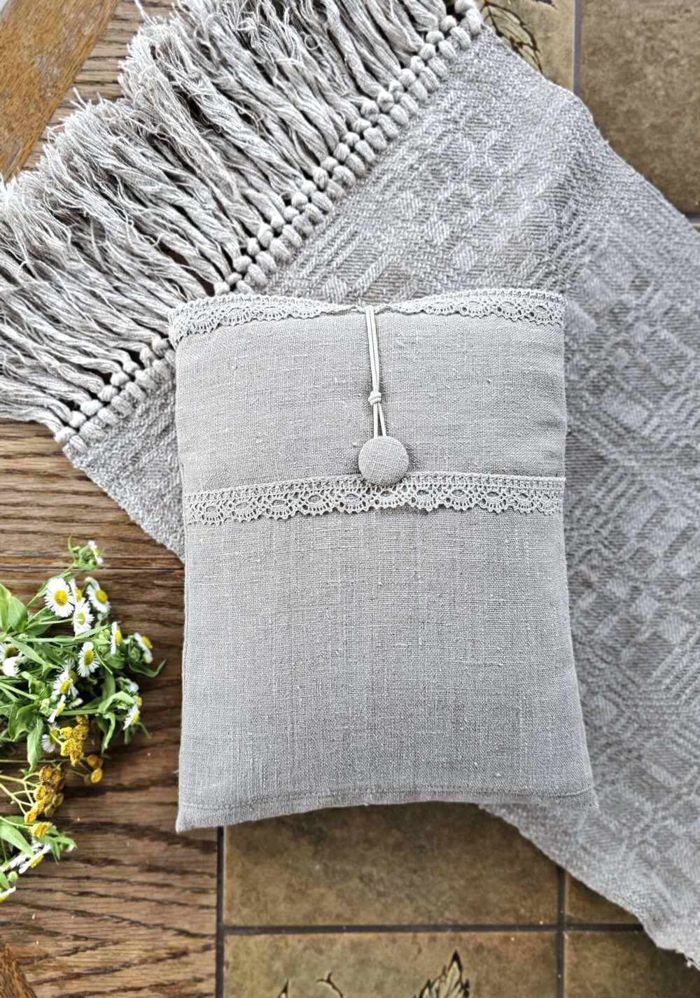 Raw linen book sleeve with lace
