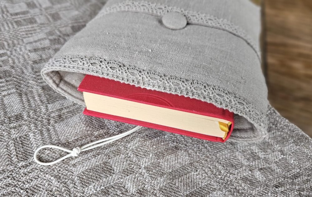 Raw linen book sleeve with lace