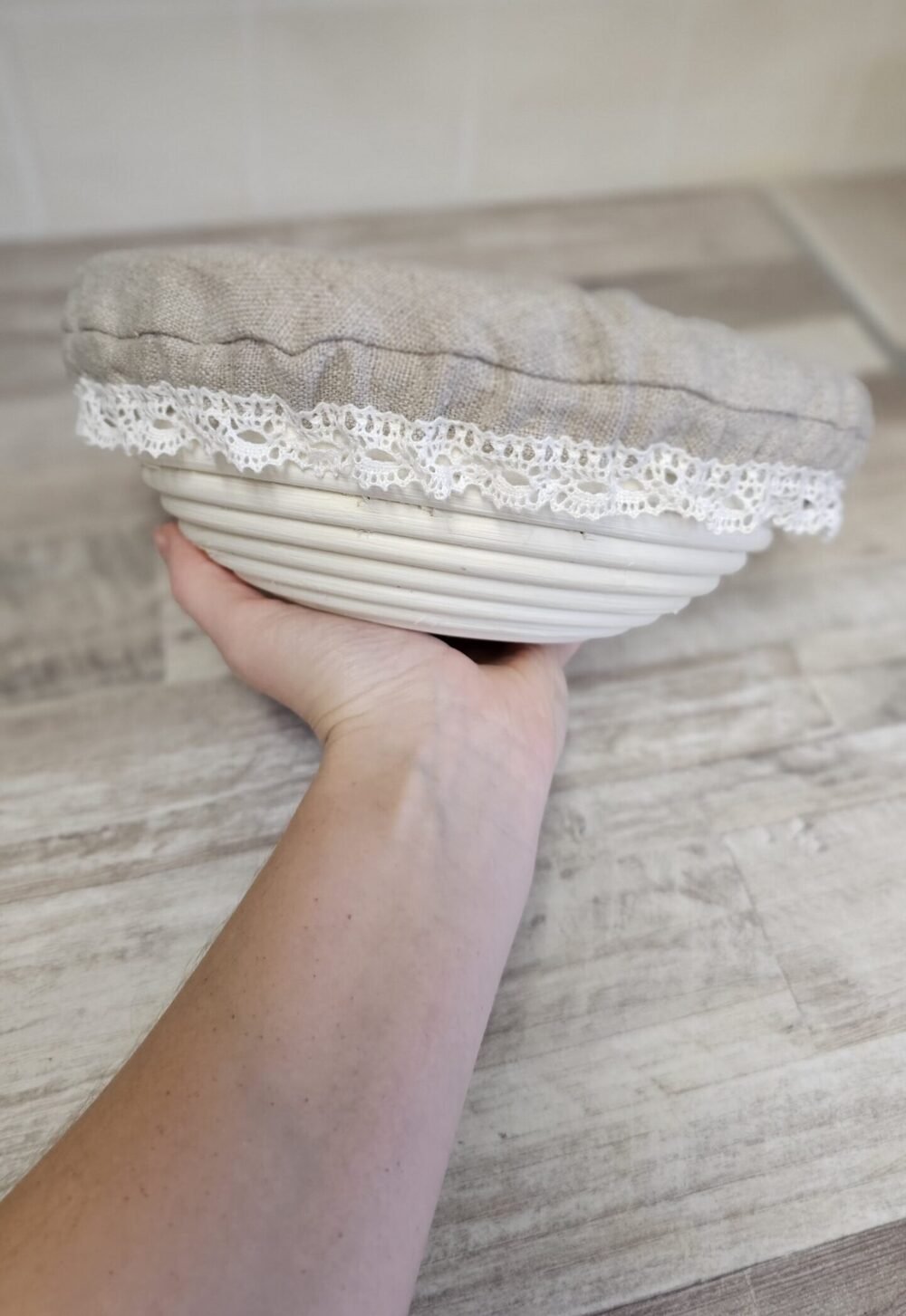 Rough linen bowl cover with lace