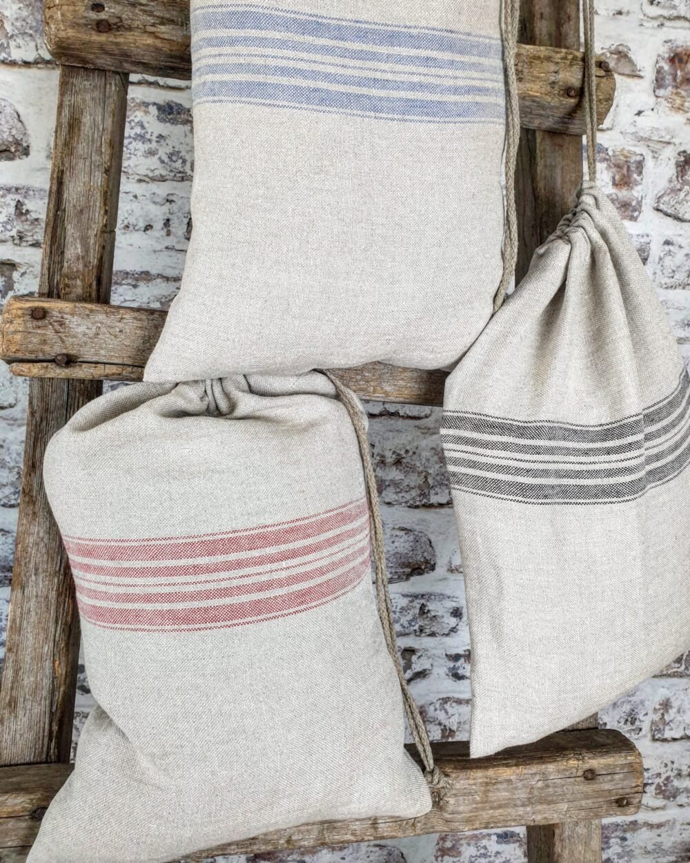 Drawstring linen burlap bag