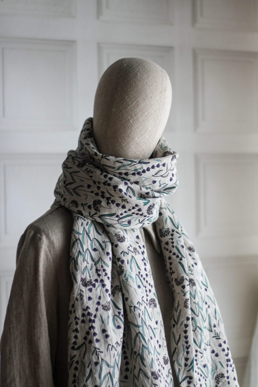 Linen scarf wide lavender
