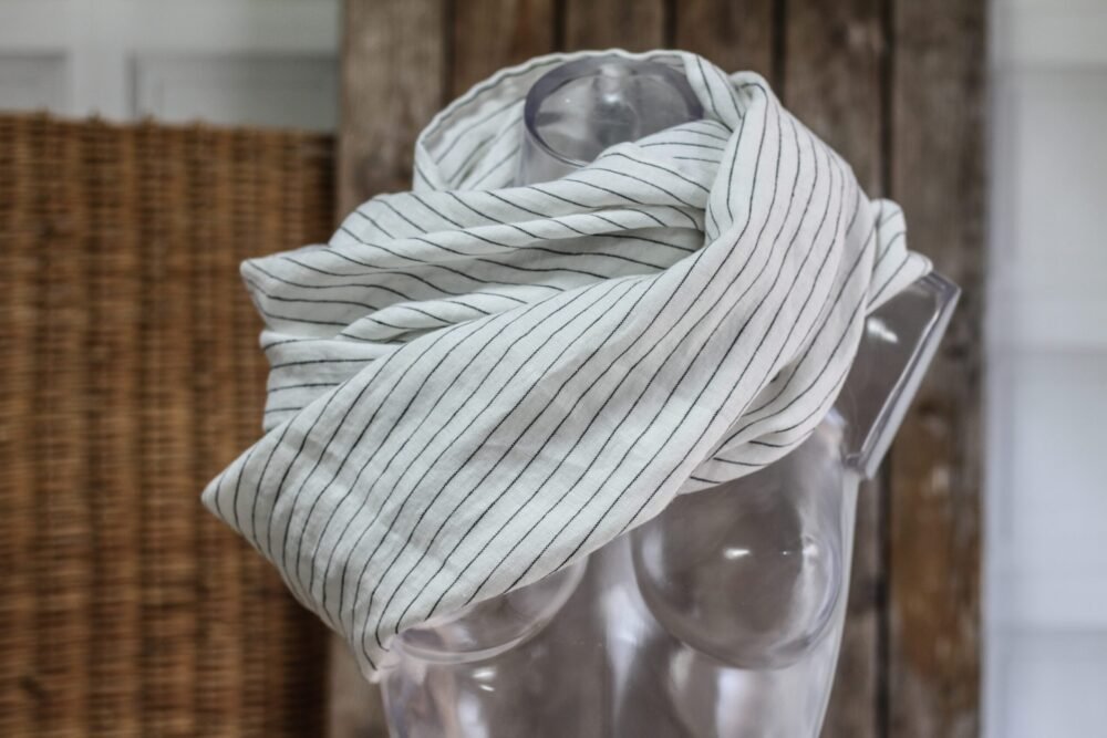 Linen scarf