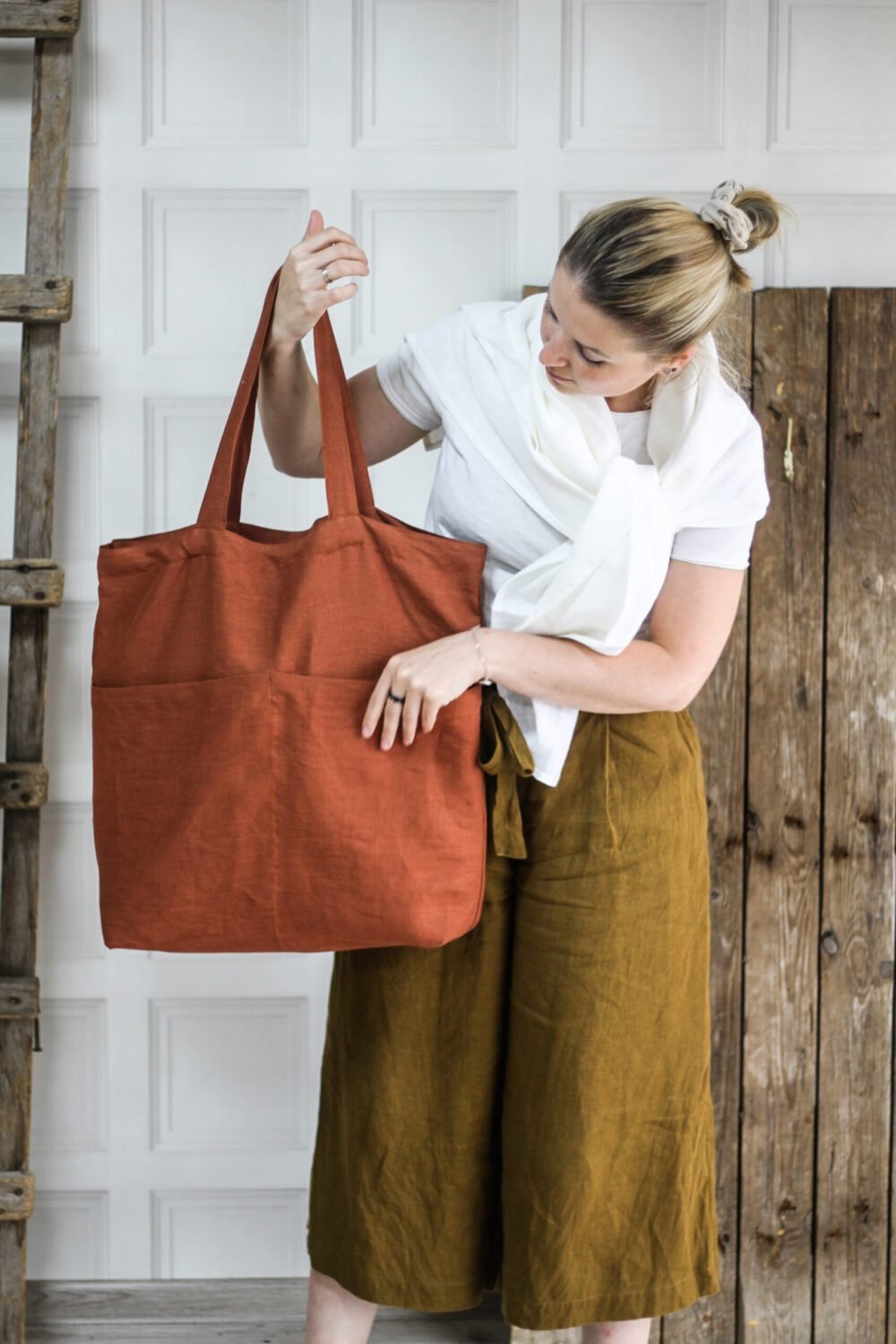 Custom color linen tote bag