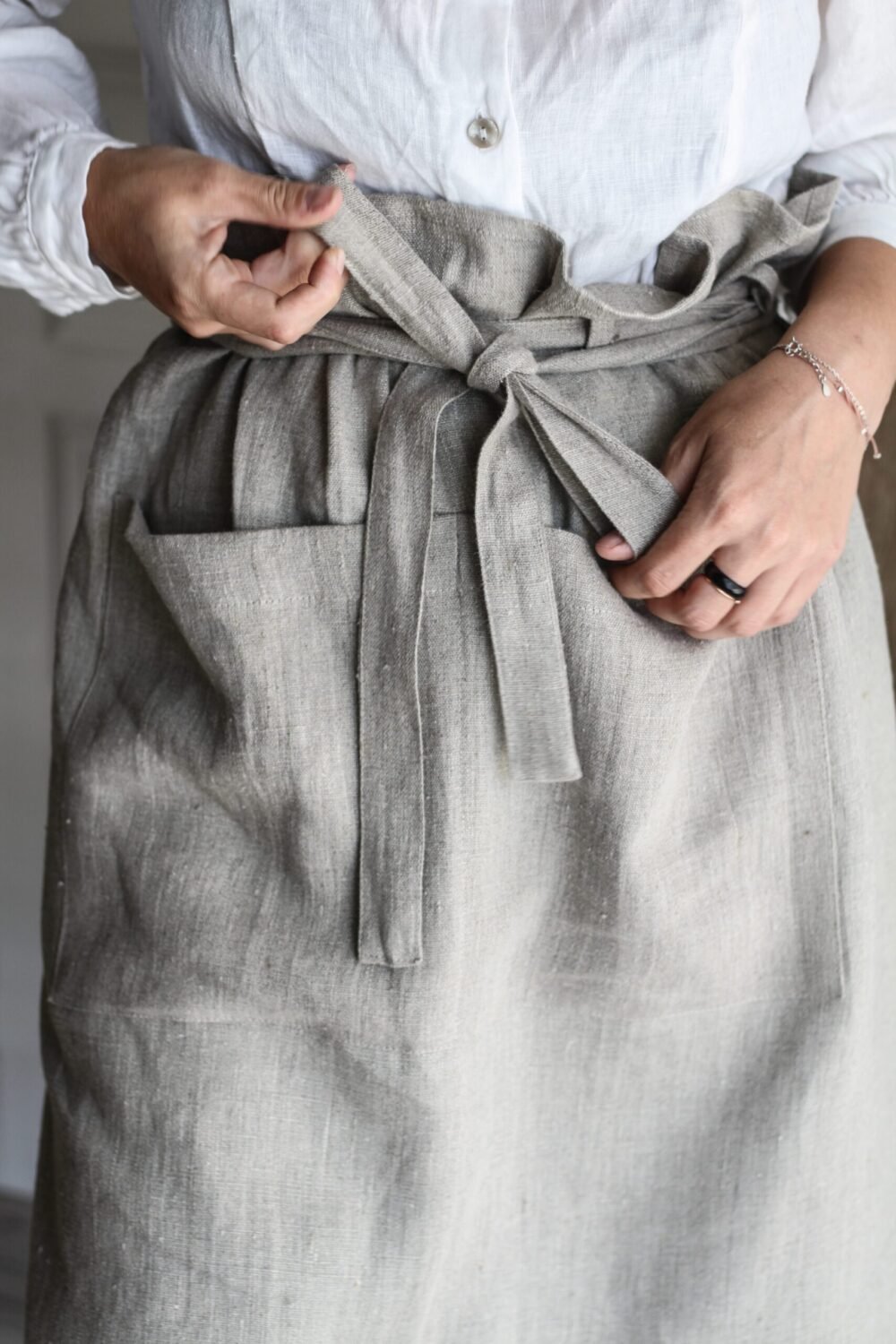 Rough linen bistro apron