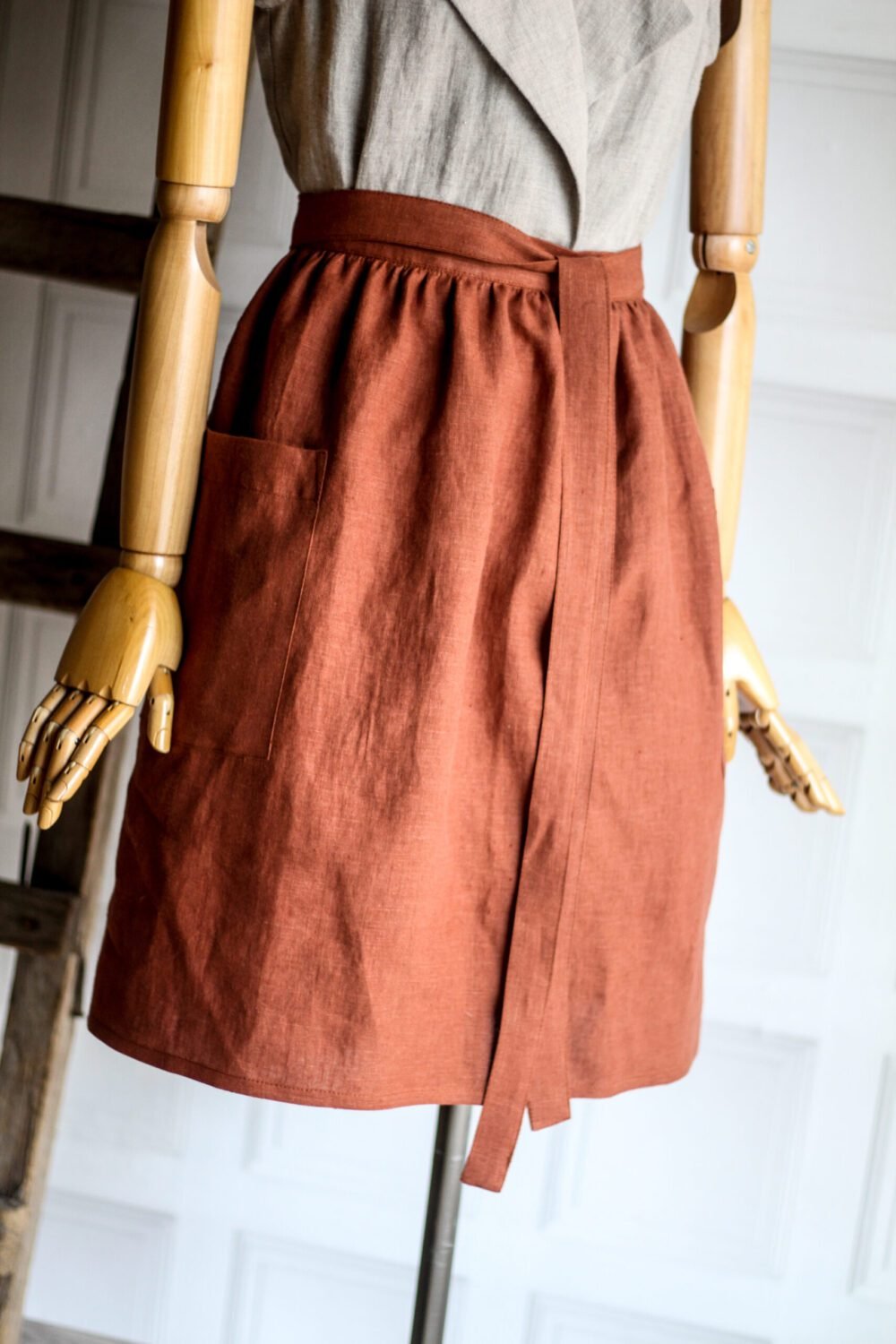 Linen skirt apron