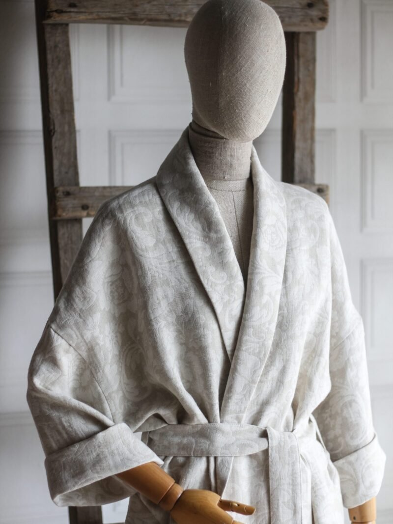 Floral linen robe with shawl collar